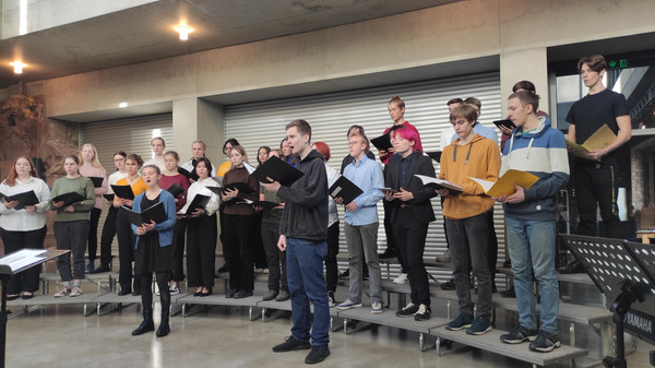 [Bitte einen Namen eingeben]